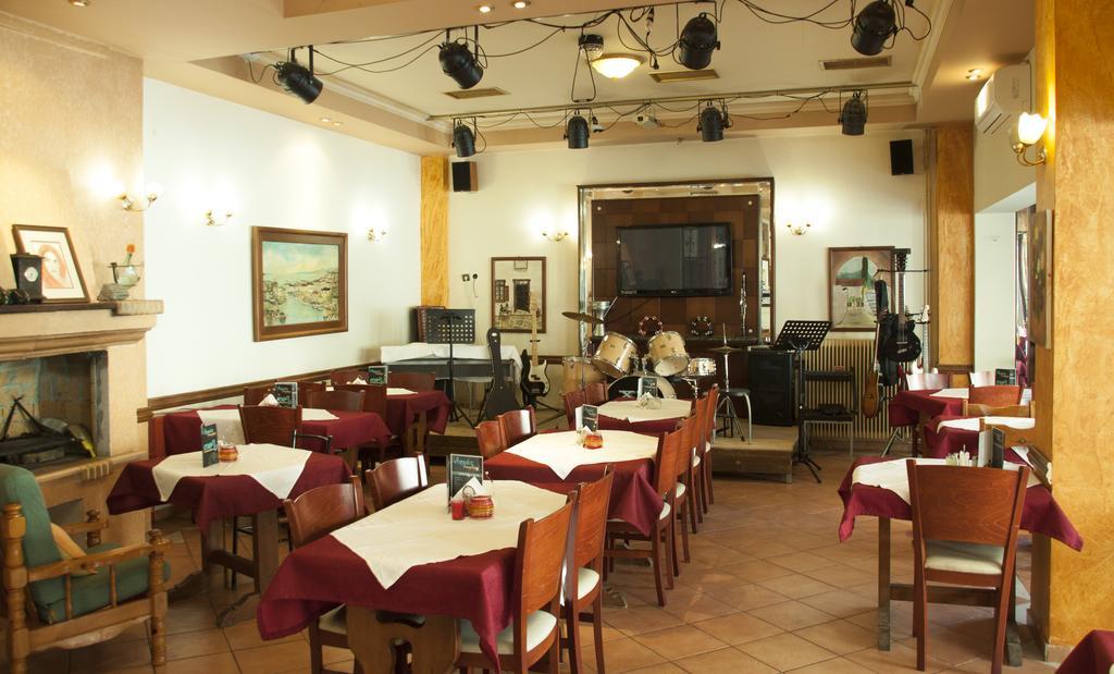 Stavrodromi Hotel Igoumenitsa Exteriör bild